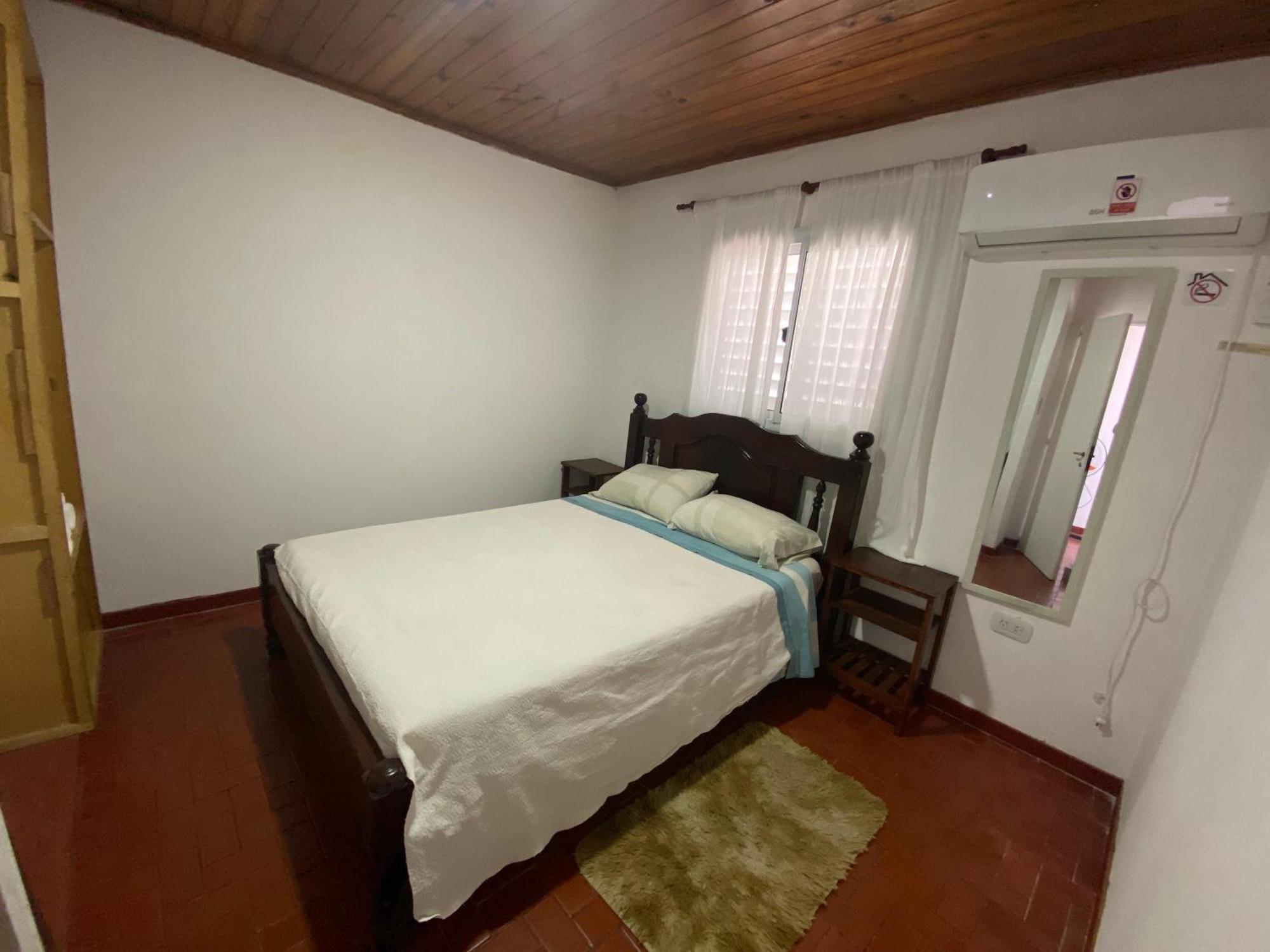 Dpto Berutti Apartment *